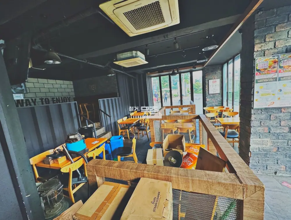 동작구 30평 치킨집 원상복구 철거 현장 (2)